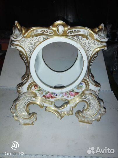 Старинный фарфоровый корпус от часов