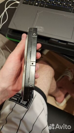 Жесткий диск HDD 320 Гб от Hitachi