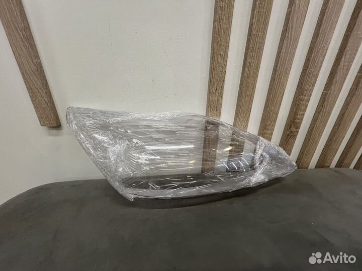 Стекло на фару Ford Focus 2 (2008-2011) рестайлинг