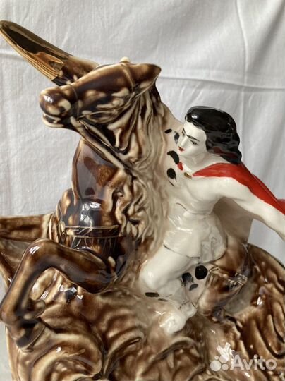 Статуэтка всадник и царица
