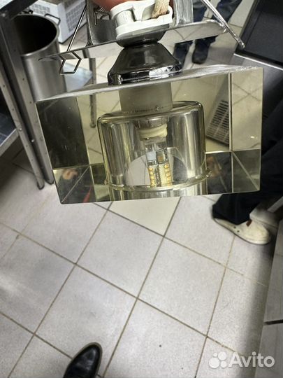 Светильник точечный