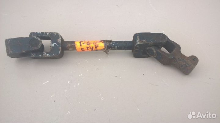 Карданчик рулевой рейки с Гур на VW Гольф-2