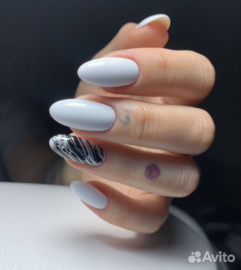 Мастер маникюра