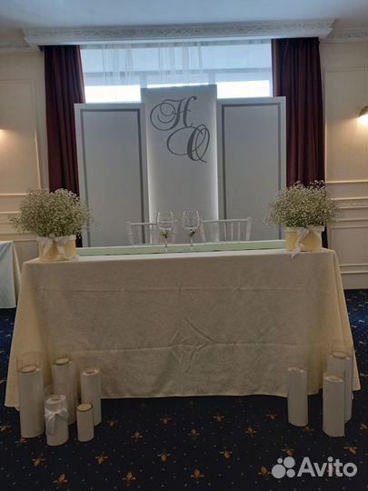 Задний фон молодоженов. Фотозона. Свадьба