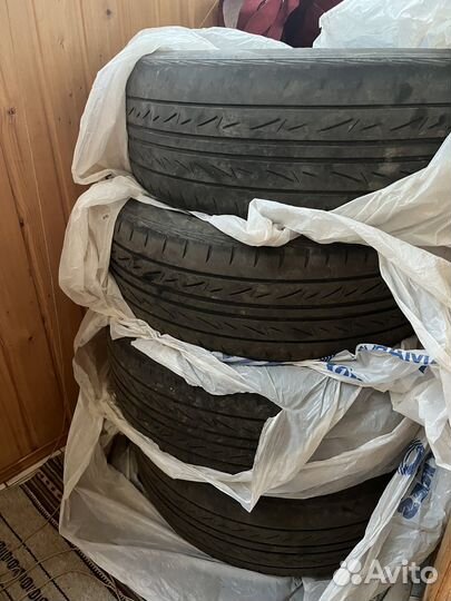 R16 Bridgestone Turanza T001 205/60, PCD 0x98 DIA 10