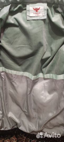 Пуховик для девочки 146