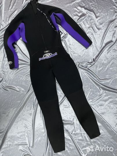 Гидрокостюм женский длинный новый 5 мм