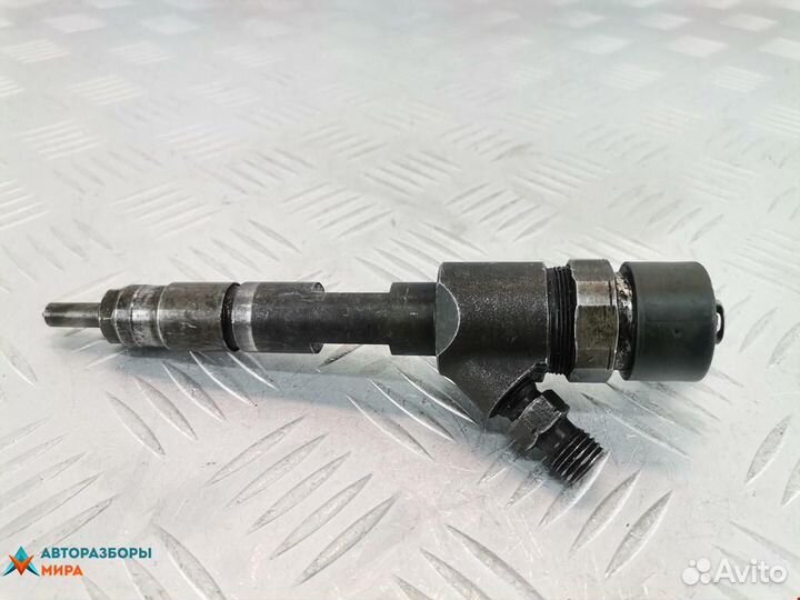 Форсунка Renault Megane 2 рест. 2007 8200389369