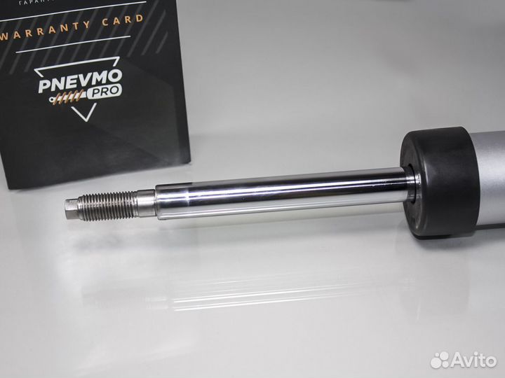 Амортизатор задний Порше Панамера дорест