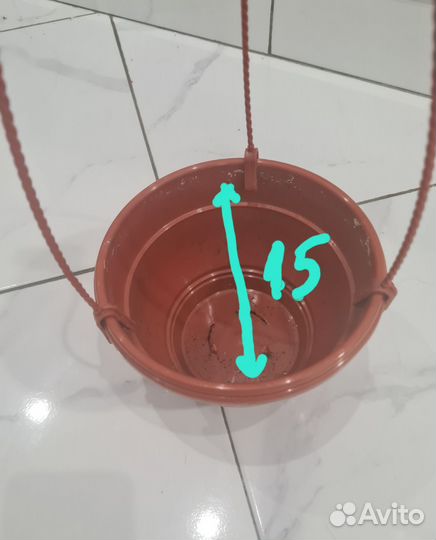 Цветочный горшок подвесной на крючке