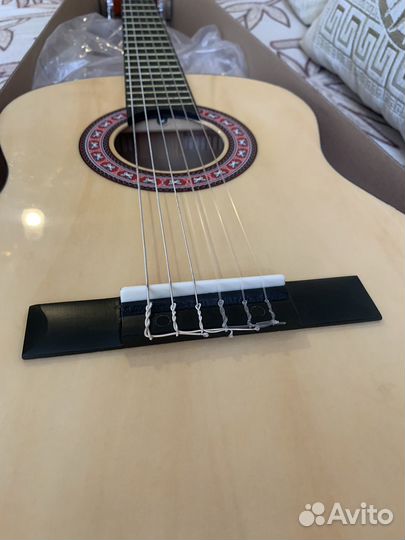 Гитара 3/4 Homage