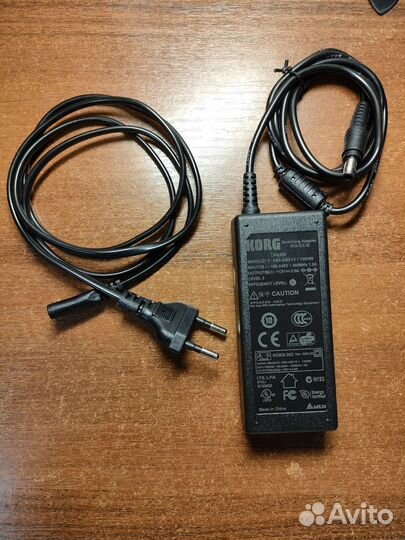 Блок питания Korg KA320 12V 3.5A