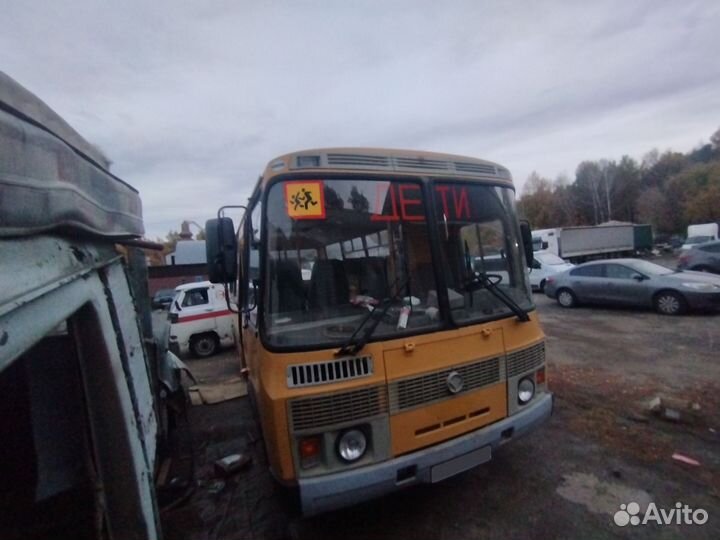 Школьный автобус ПАЗ 32053-70, 2012