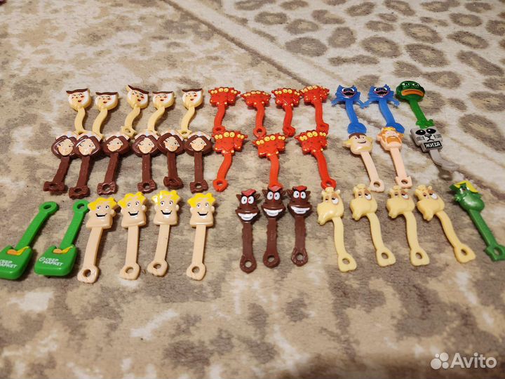 Скрепыши из 1, 2, 3, 4 коллекций