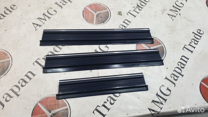 Порожки салонные на mercedes Benz 126 SE