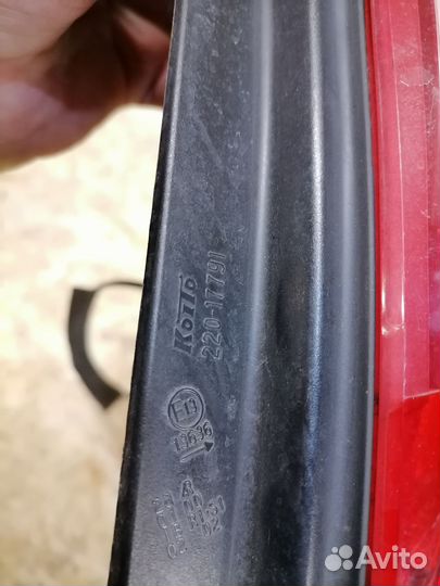 Фонарь правый Nissan Teana L33 дефект