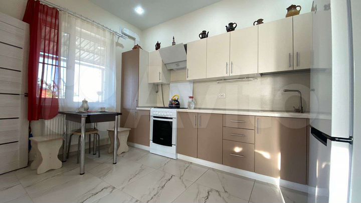 Дом 68 м² на участке 2,5 сот.