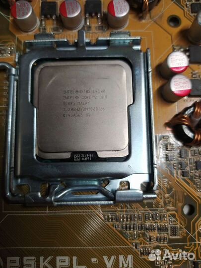 Материнская плата с процессором 775