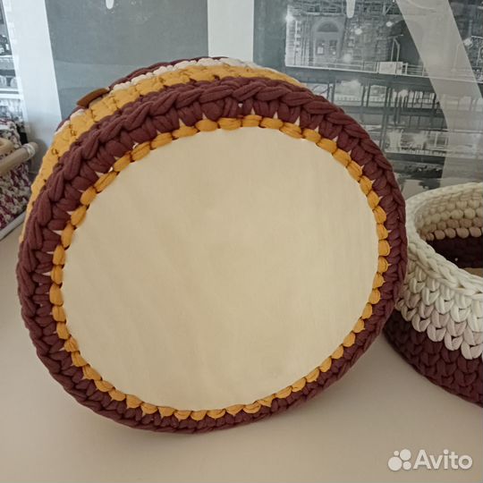 Корзина интерьерная из трикотажной пряжи