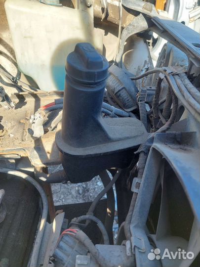 Бачок гур Volkswagen Vento