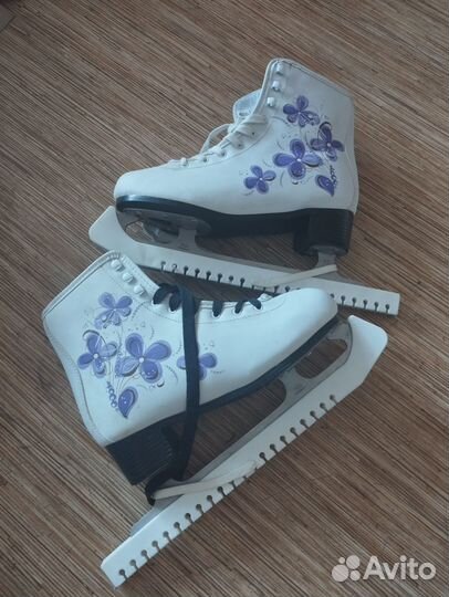 Коньки фигурные
