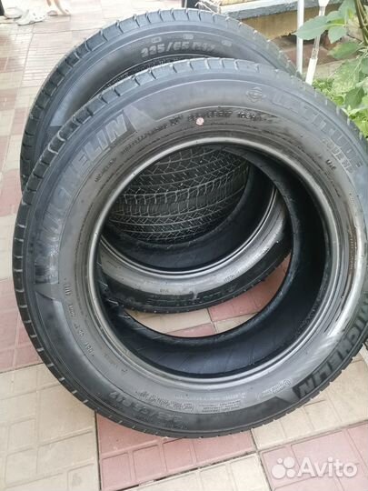 Michelin Latitude Tour 225/65 R17 102H