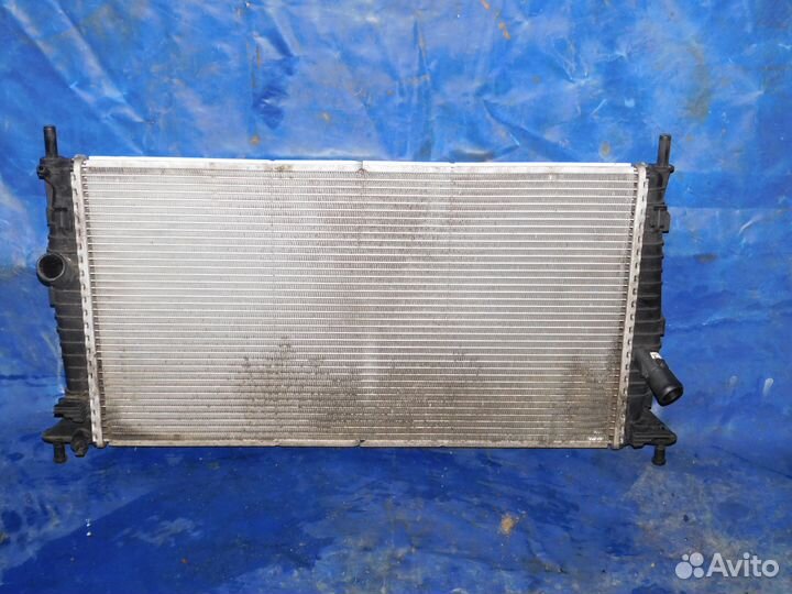 Радиатор основной мазда 3 BK