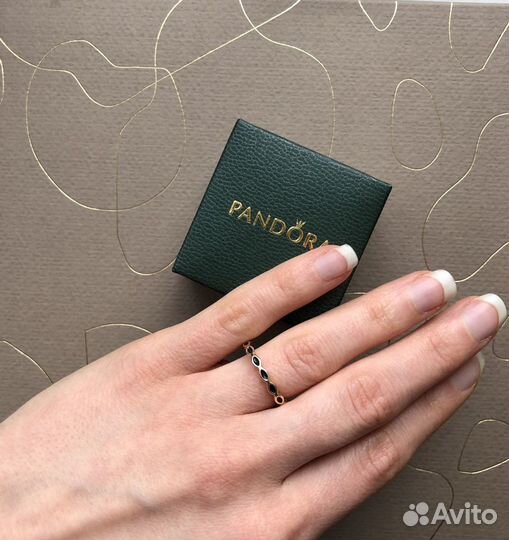 Золотое кольцо pandora