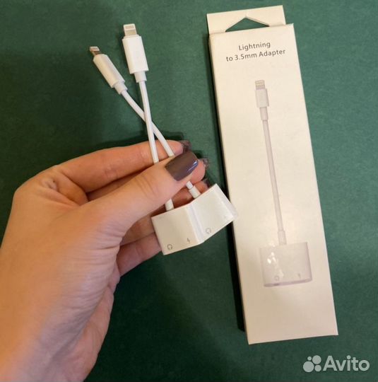 Переходник на iPhone Зарядка + наушники