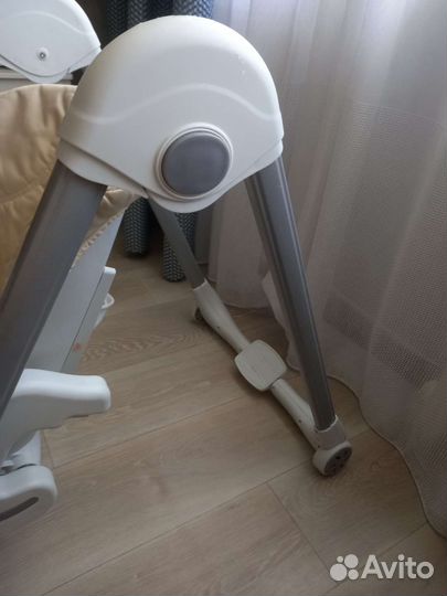 Стул для кормления