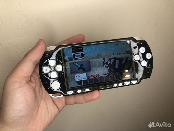 Sony PSP slim 2000 полшитая прозрачная