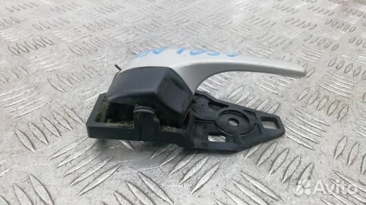 Ручка внутренняя передняя правая toyota prius XW30