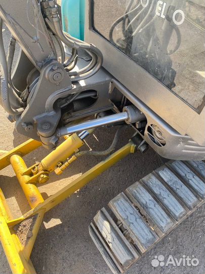 Мини-экскаватор Kobelco SK20SR(Cab), 1999