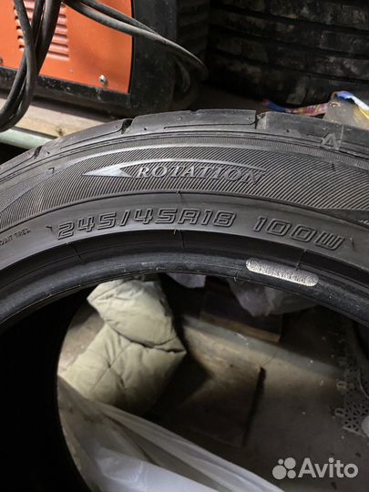 Dunlop Direzza DZ102 245/45 R18