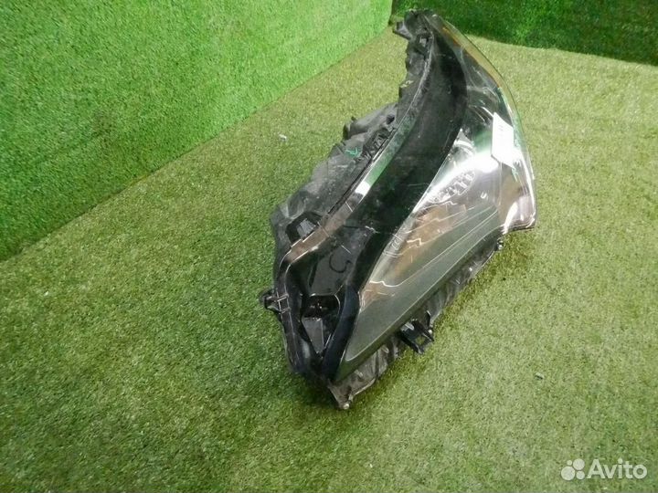 Фара левая Lexus NX200/NX200t/NX300/NX300h
