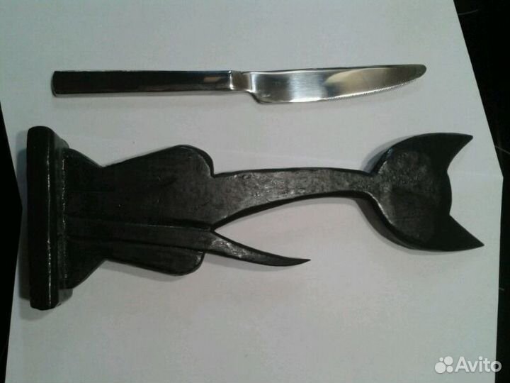 Фигурка деревянная 