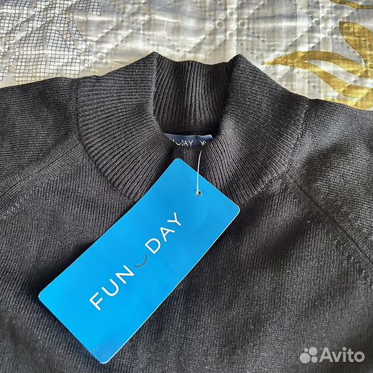 Новый женский джемпер Fun Day р.XL (50-52)