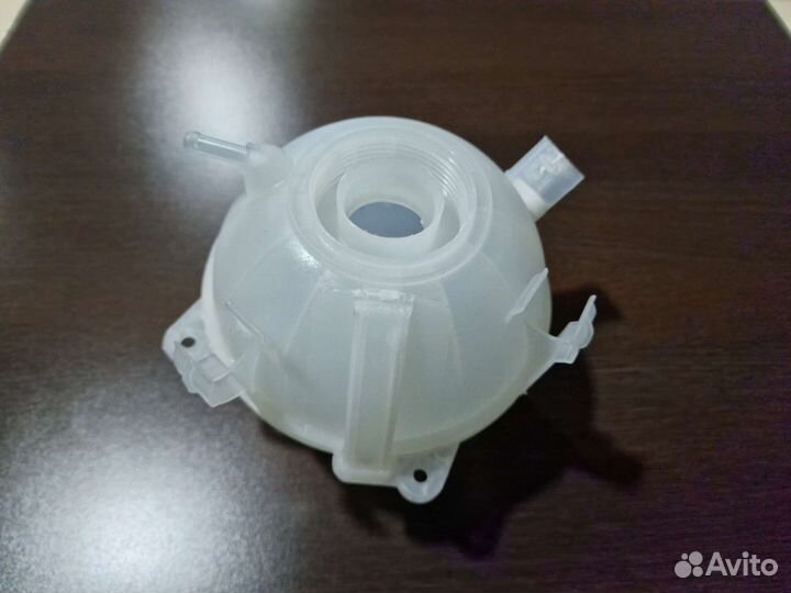 Расширительный бачок Audi/VW 1K0121407A 1K0121407F