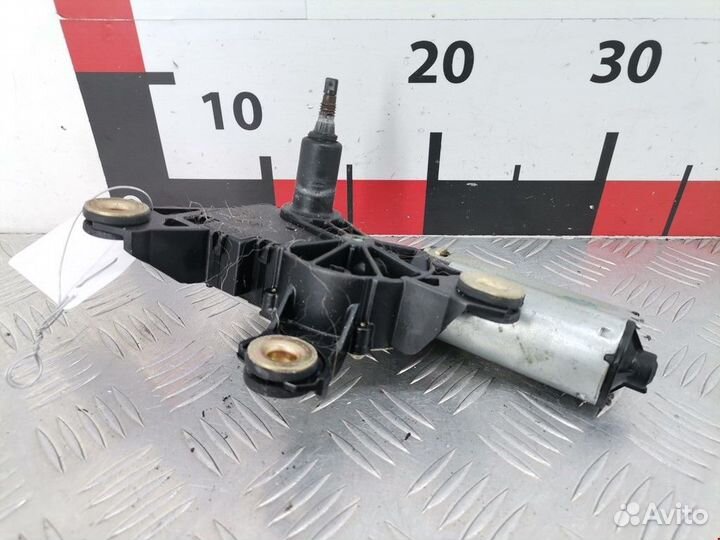 Моторчик заднего стеклоочистителя (дворника) Audi