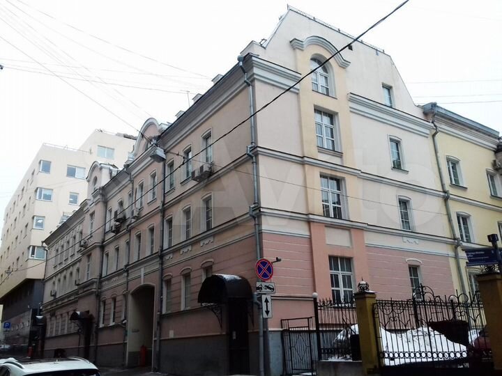 Офис в 3 мин. от м. Трубная, 97 м²