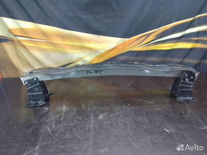 Усилитель бампера передний Audi A3 8P 3689