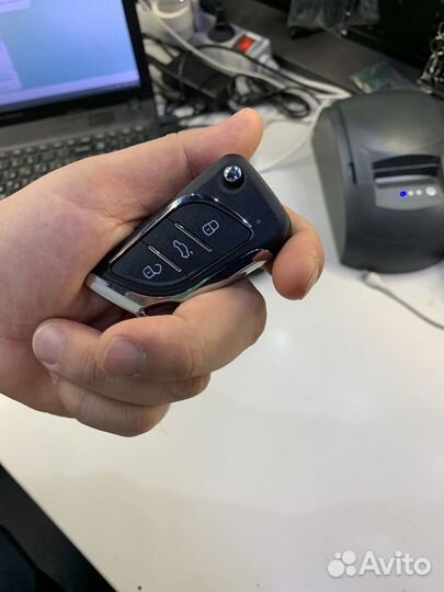 Выкидной ключ Nissan Pathfinder, Murano, Terrano