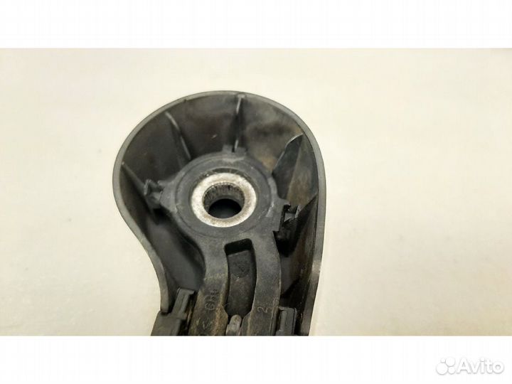 Поводок стеклоочистителя задний volkswagen golf 6