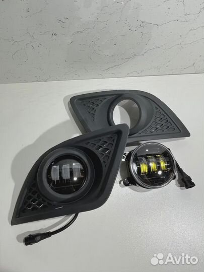 LED Фары противотуманные Ford fiesta mk5 С 2006г