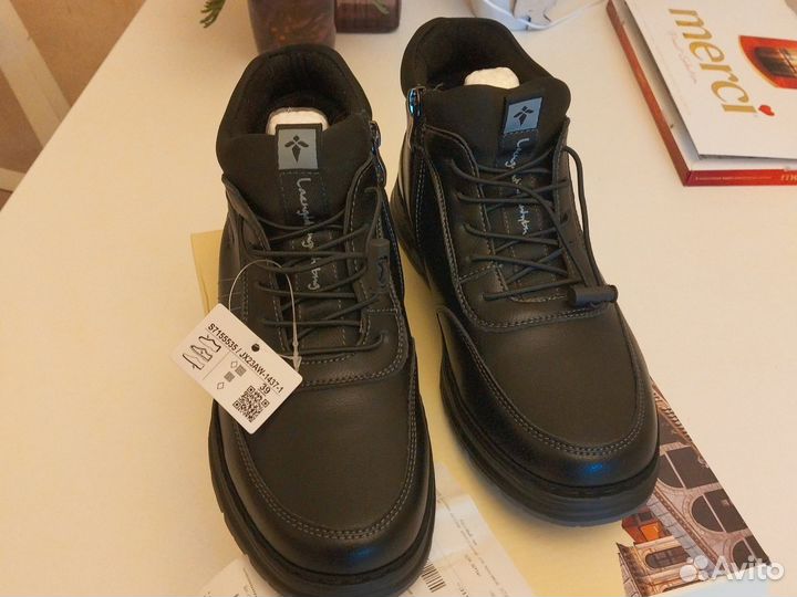 Ботинки новые