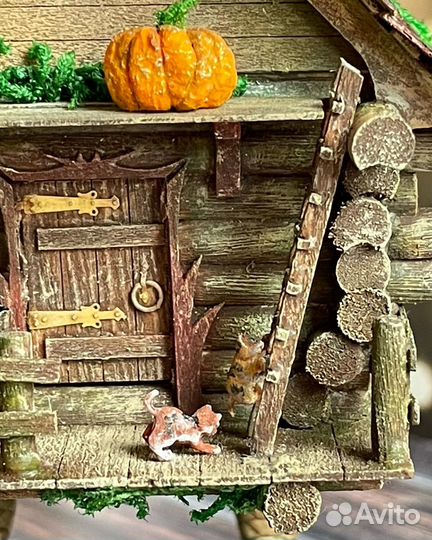 Елочная игрушка ручной работы, Избушка бабы Яги