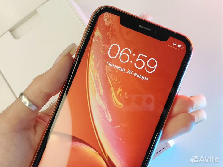 iPhone Xr, 64 ГБ