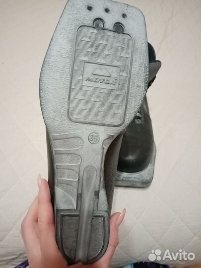 Лыжные ботинки