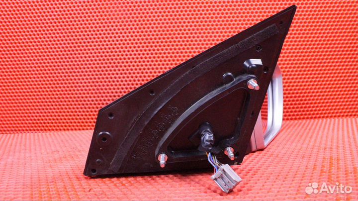 Зеркало заднего вида боковое правое Hyundai Sonata