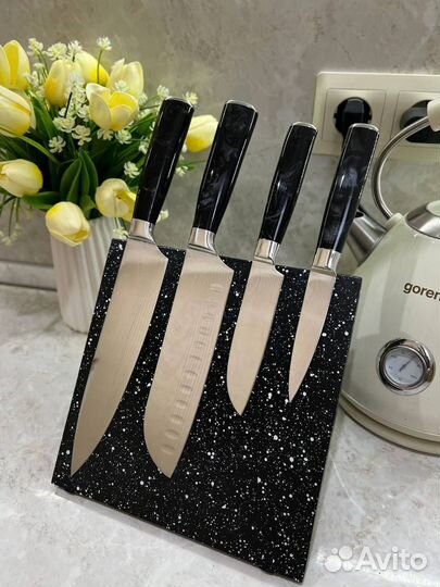 Набор кухонных ножей